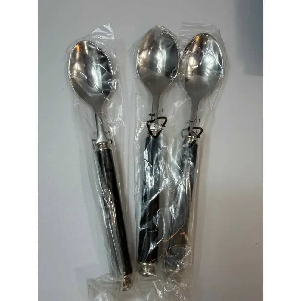 Astoria 20 Pc Flatware Set 18/10 Stainless Steel Home Essentials 2.58 lb New